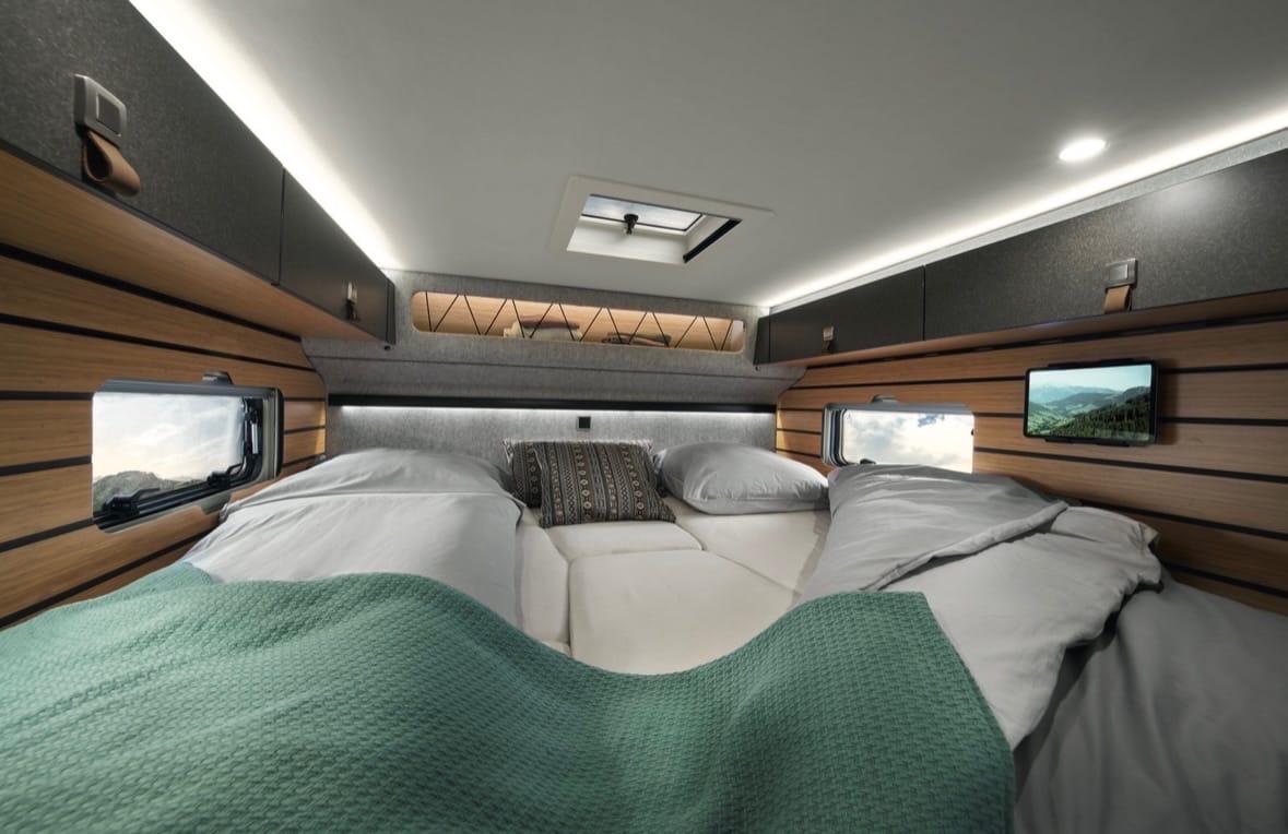 Boden, Wand und Dachhimmel im Wohnmobil
